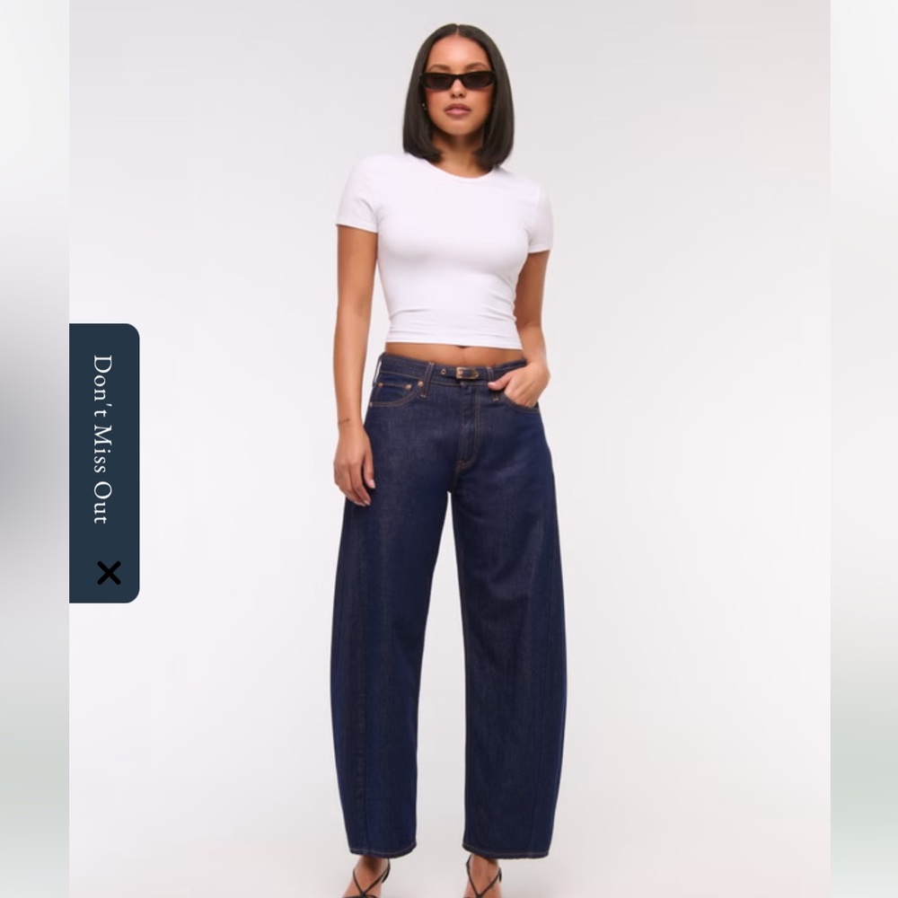 Abercrombie Mid Rise Barrel Jeans